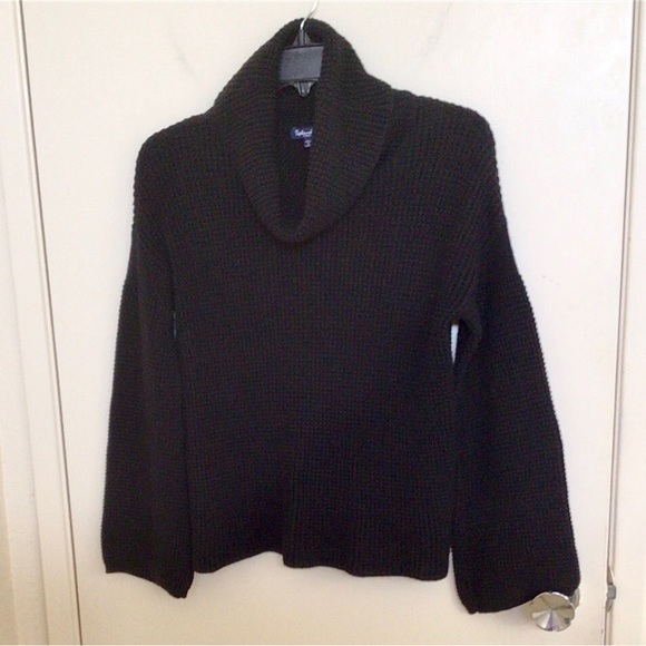 Splendid Cowl Neck Chunky Sweater - Picture 1 of 6